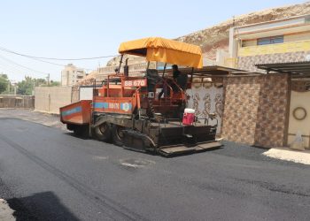 گامی دیگر از شهرداری مسجدسلیمان در مسیر توسعه شهری؛ بخشی از معابر نمره ۲ آسفالت شد