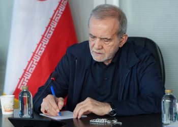 دکتر پزشکیان: امنیت غذایی رکن امنیت ملی است / کشاورزان قهرمانان گمنام تولید کشورند